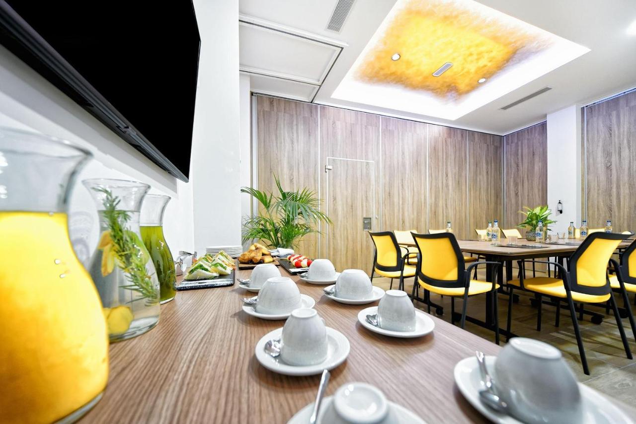 Design Bex Las Palmas / Gran Canaria